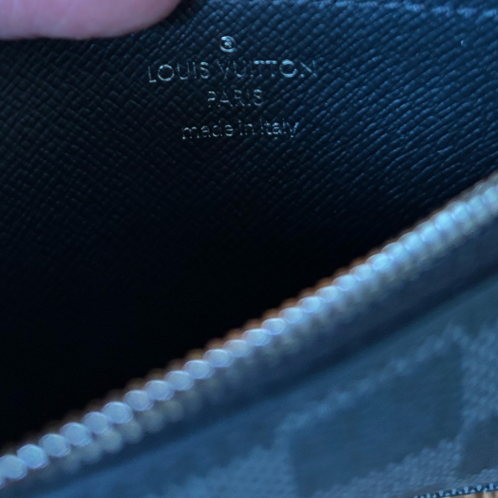LV Coin Card Holder - Picture 10 of 10